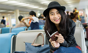 Contoh Conversation ‘Di Bandara’ dalam Bahasa Inggris dan Artinya