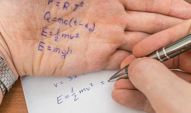 Pembahasan Verb ’Cheat’ curang
